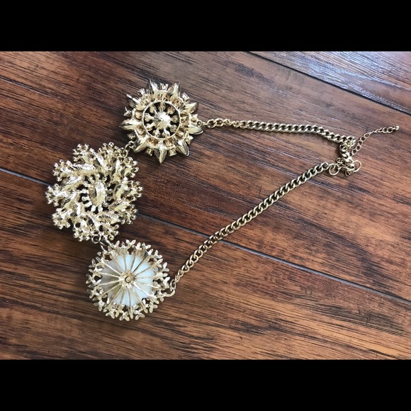 Statement necklace - Picture 6 of 6